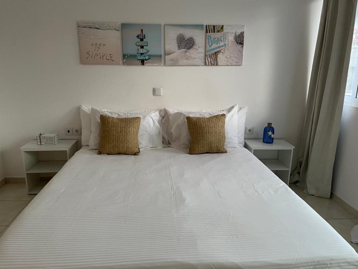 Bright, Luxury And Modern Less Than 500M -Beach Apartment Santa Maria Ngoại thất bức ảnh