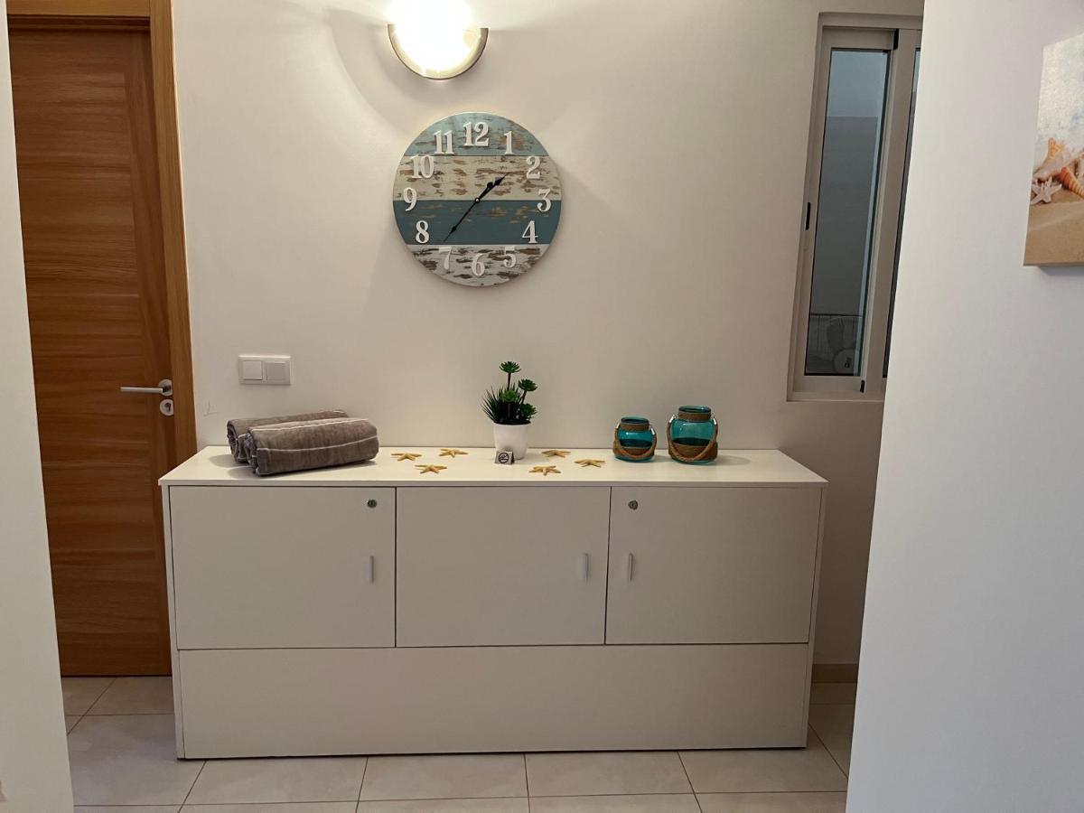 Bright, Luxury And Modern Less Than 500M -Beach Apartment Santa Maria Ngoại thất bức ảnh